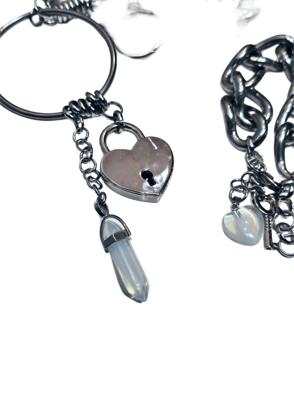 Opalescent/Heart/with bracelet