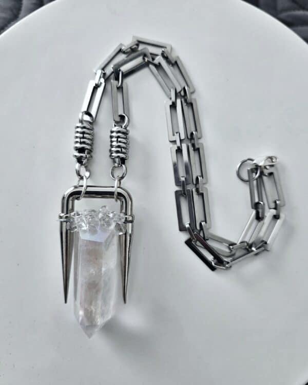 Double Spiked Quartz